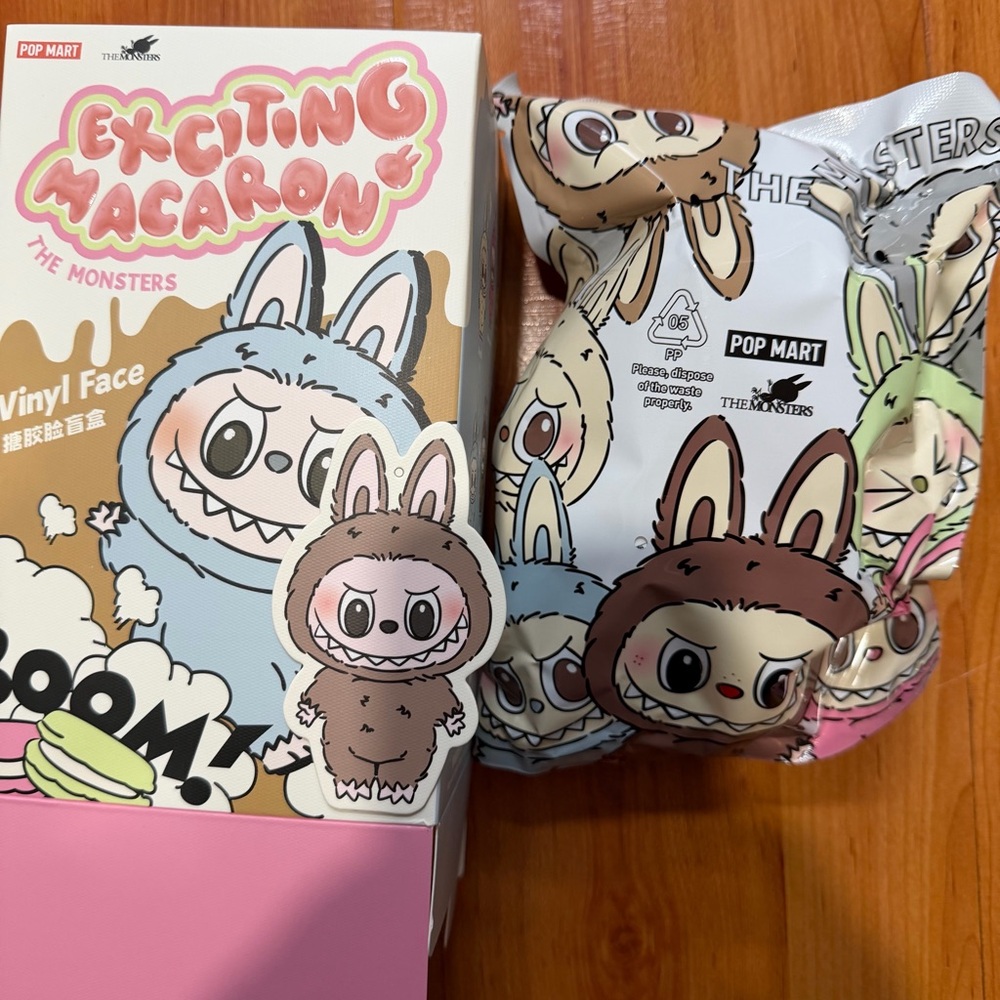 LABUBU Macaron Toffee Sealed Bag